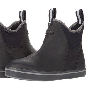 XTRATUF Leather Ankle Deck Boot - W 7 - EUC